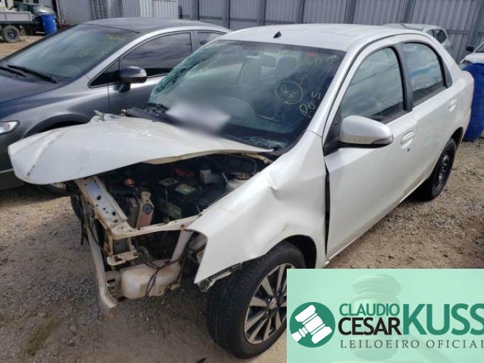 TOYOTA ETIOS SEDAN 15/16